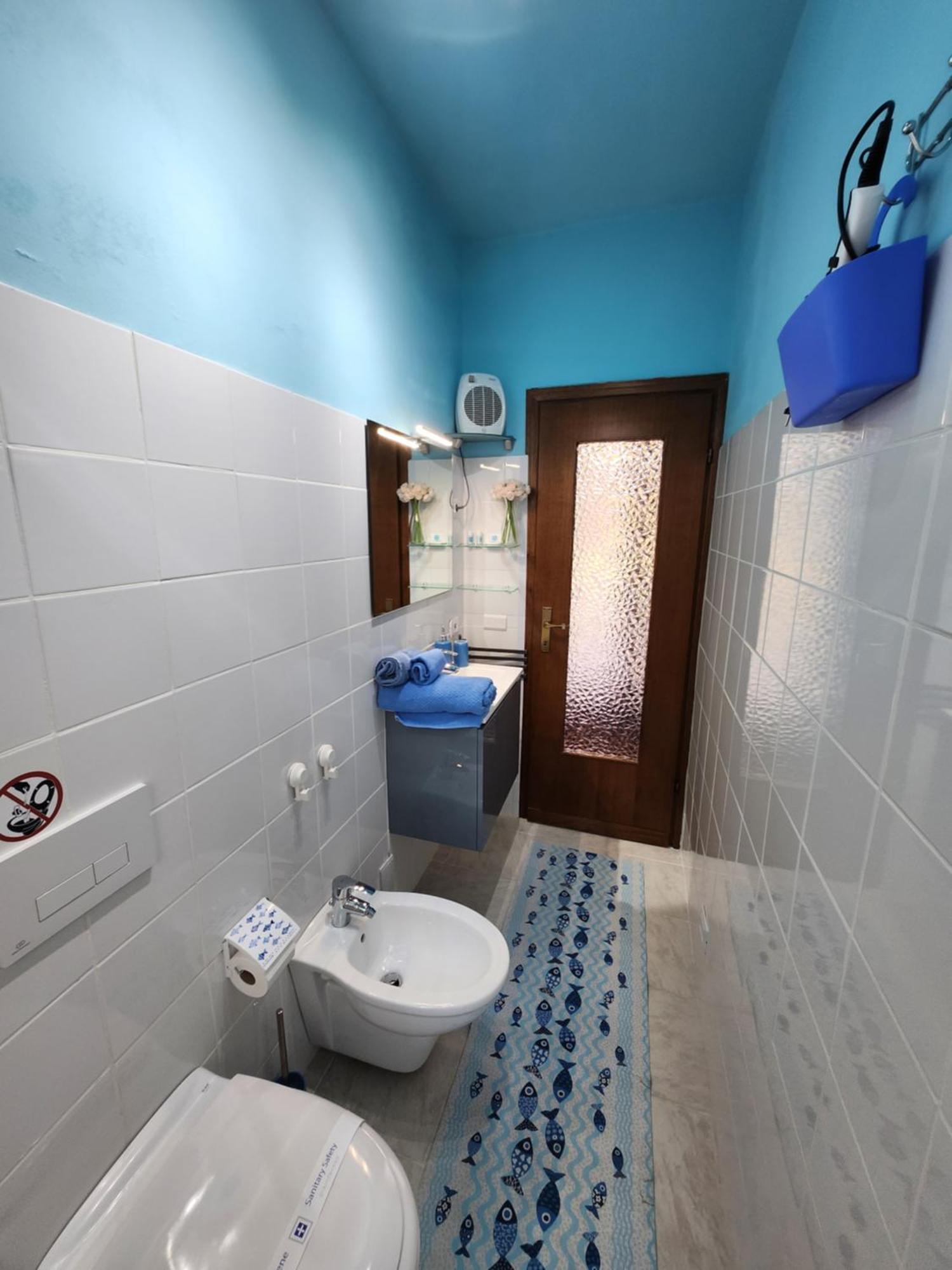 Laura'S Cottage With Lake View, Detached, 5 Kilometers From Varenna Lierna Exterior foto